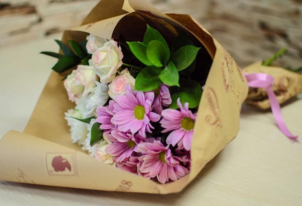 Букет цветов из: Розы и Хризантемы в Тарбушево