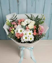 Букет цветов из:  Розы, Лизиантусы и Хризантемы в Тарбушево