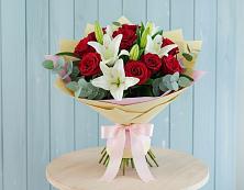 Букет цветов из:  Лилии и Розы #REPLACE_PRED# Тарбушево