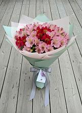 Букет цветов из:  Альстромерии в Тарбушево