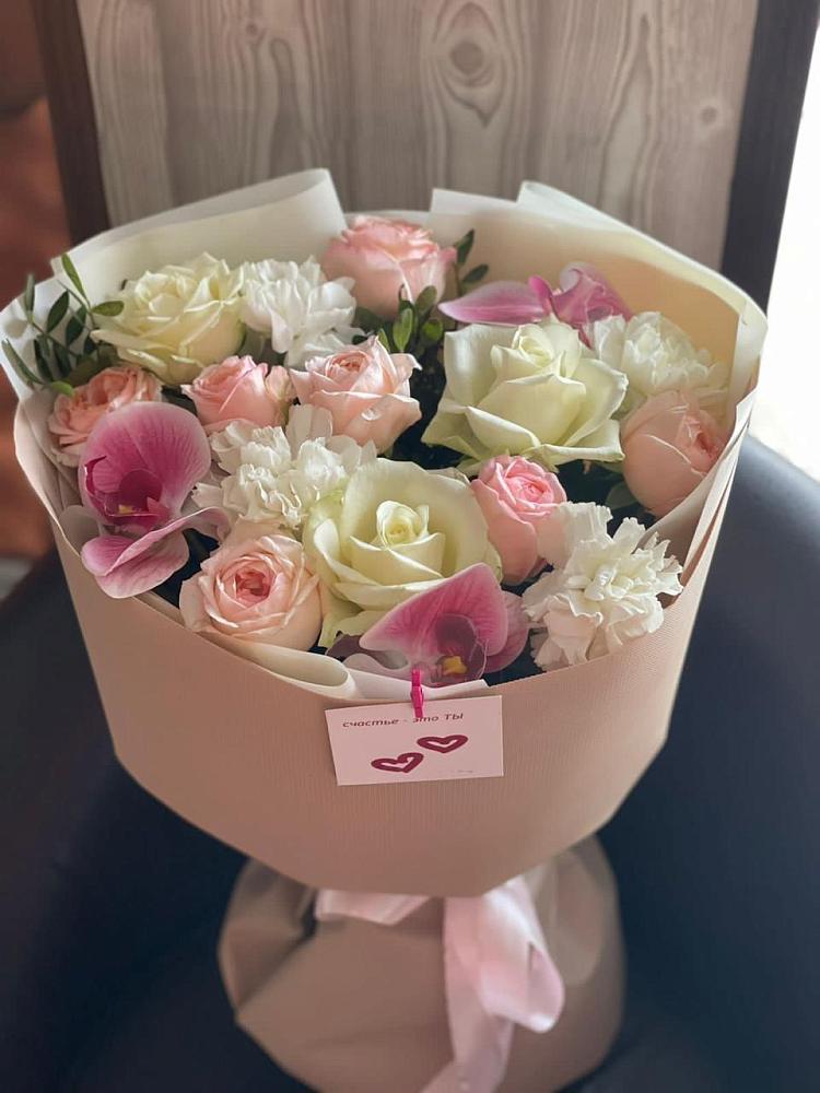 Букет цветов из: Орхидеи, Розы и Гвоздики в Тарбушево