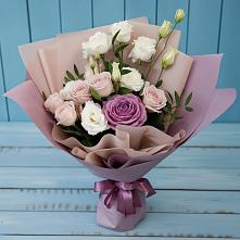 Букет цветов из:  Розы и Лизиантусы в Тарбушево