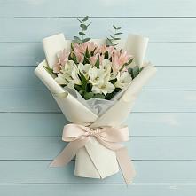 Букет цветов из:  Альстромерии в Тарбушево
