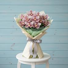 Букет цветов из:  Орхидеи и Розы в Тарбушево