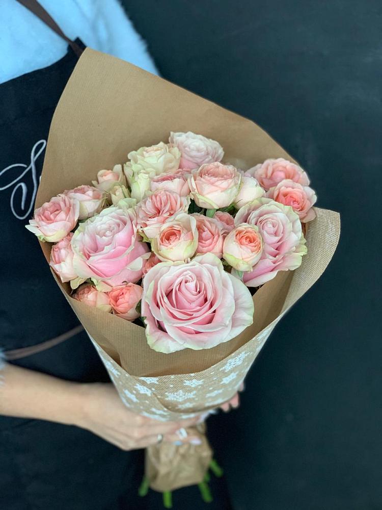 Букет цветов из: Хризантемы и Розы в Тарбушево