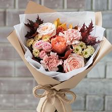 Букет цветов из:  Гвоздики, Хризантемы и Розы в Тарбушево