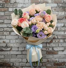 Букет цветов из:  Розы, Лизиантусы и Гвоздики #REPLACE_PRED# Тарбушево