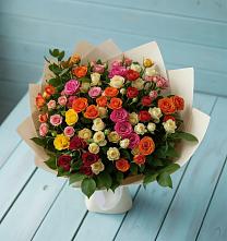 Букет Микс из разноцветных кустовых роз в Тарбушево